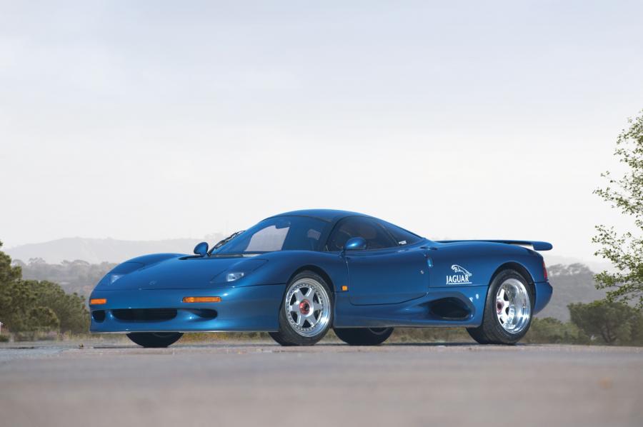  Jaguar XJR15 1993 года  (фото 1 из 23)